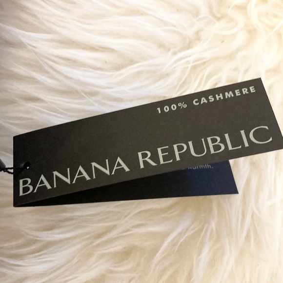 Banana Republic Cashmere Lucia Ribbed Fisherman Knit Sweater - Picture 3 of 8